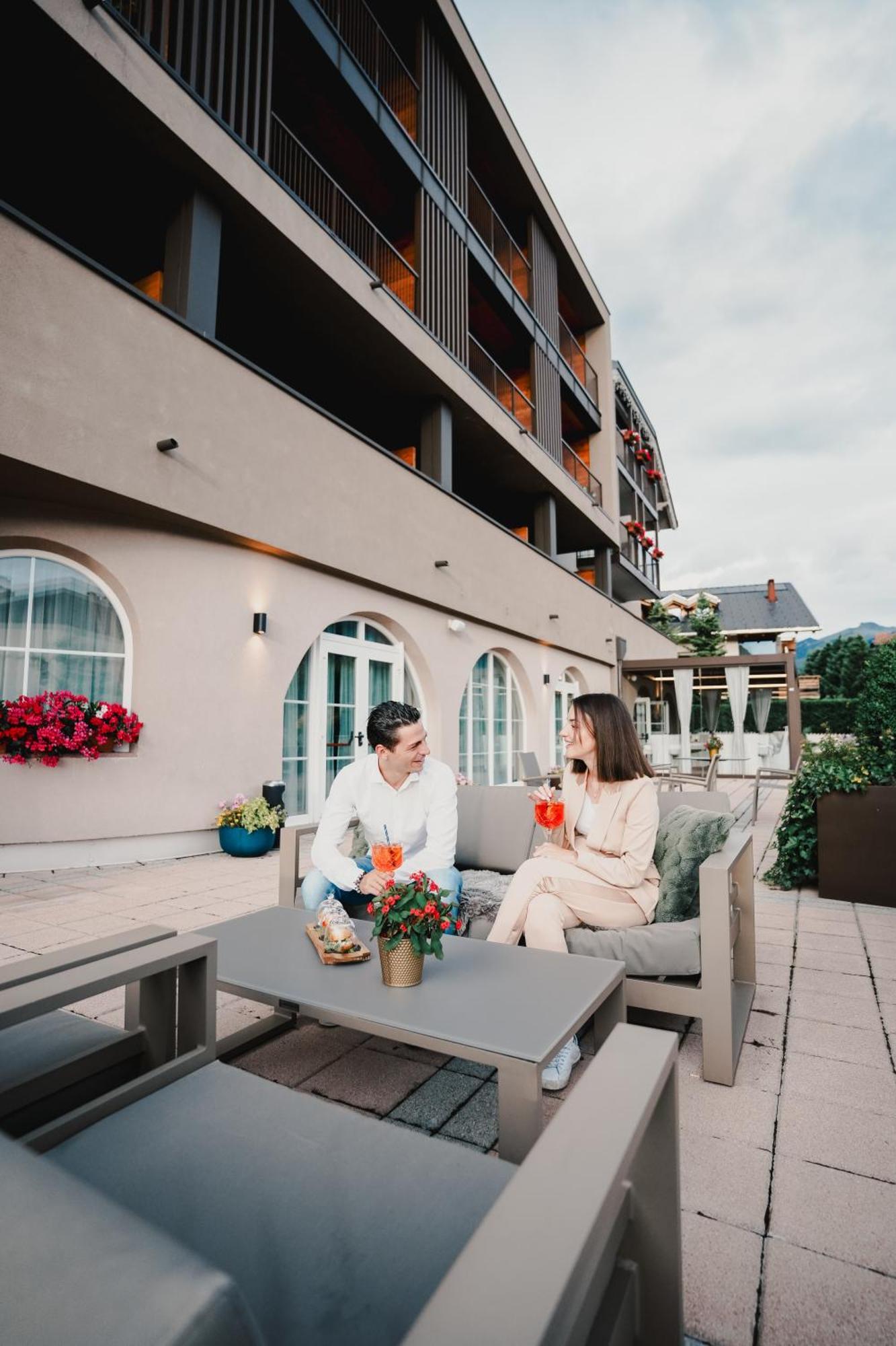 קאבאלס Hotel Bellavista מראה חיצוני תמונה